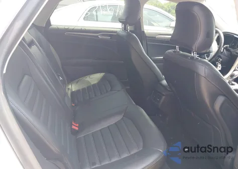 2016 Ford Fusion Se z USA, uszkodzony, nr VIN 3FA6P0HD5GR300615